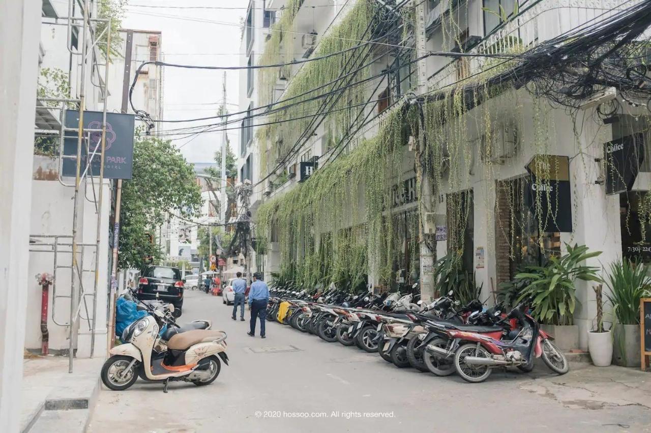 L'anmien * TP. Hồ Chí Minh